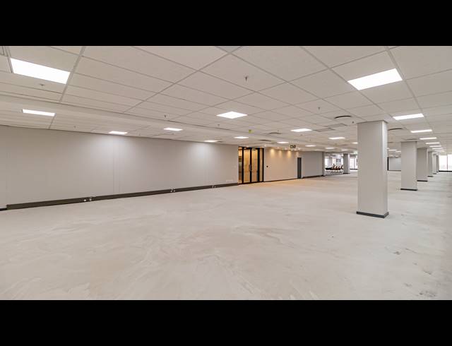1,638M² OFFICE TO LET IN ROSEBANK